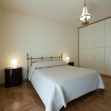 Apartmán Elegante Di 200 Mq Con Terrazzo *