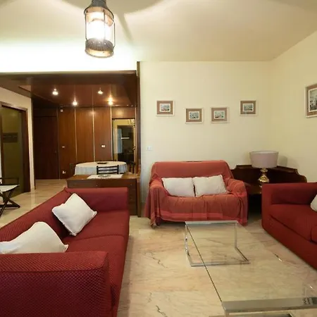 Elegante Di 200 Mq Con Terrazzo * Sanremo